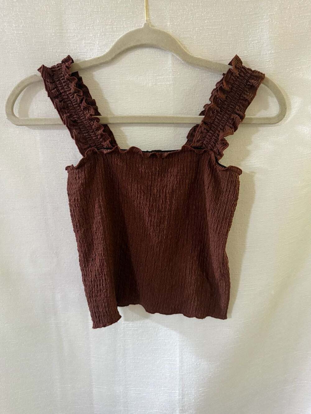 GB Fashion London Brown Crinkle Texture Ruffle Strap Tank Top Size S